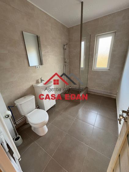 Casă cu 4 camere cu Teren 1003 Mp în Brebu