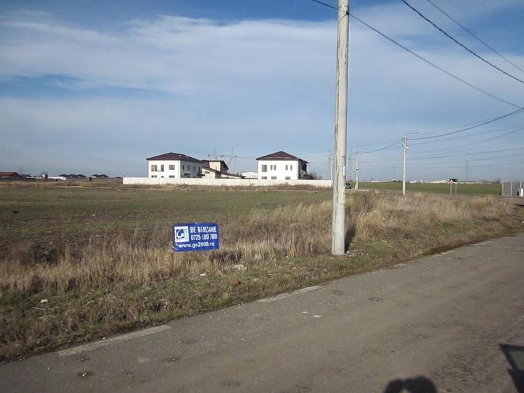 Teren Construcții intravilan de 447 mp, în Domnești