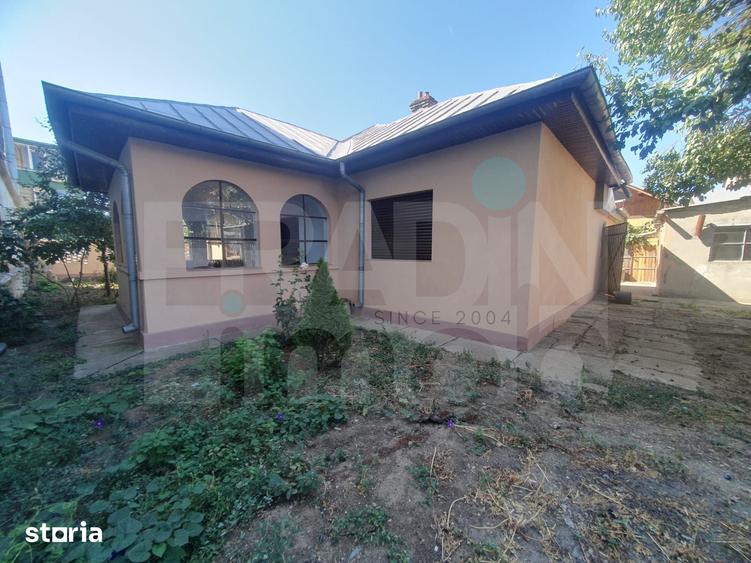 Casă cu 3 camere cu Teren 600 Mp în Central