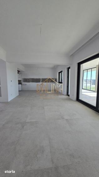 Casă cu 4 camere cu Teren 1010 Mp în Balotești