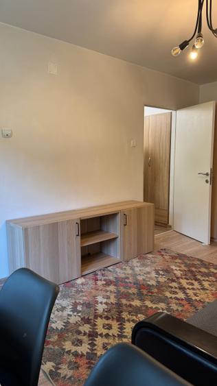 Garsonieră semidecomandată în Girocului