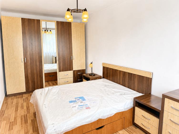 Apartament cu 2 camere semidecomandat în Eroii Revoluției