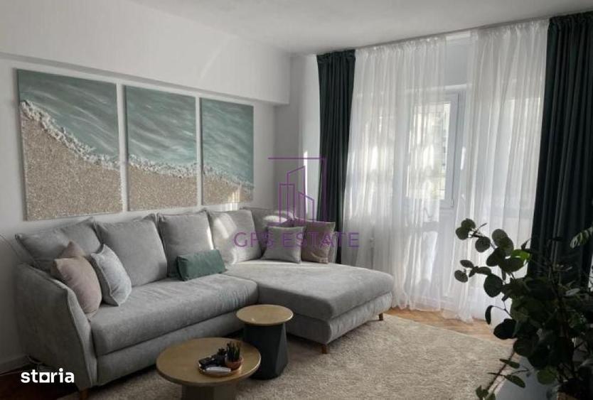 Apartament cu 3 camere semidecomandat în Central