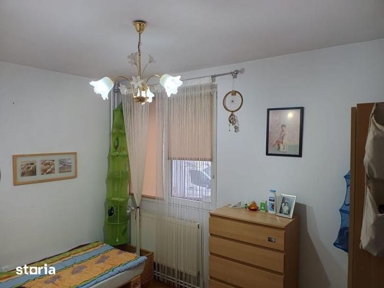 Apartament cu 3 camere în Libertății