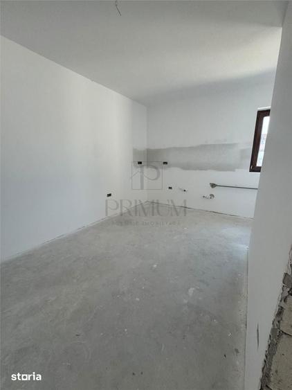 CASA SPATIOASA 4 DORMITOARE BUCATARIE INCHISA ZONA SERENA ASFALT SI TO - 2