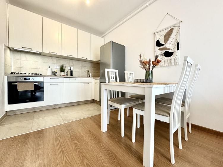 Apartament cu 2 camere decomandat, mobilat în Lipovei