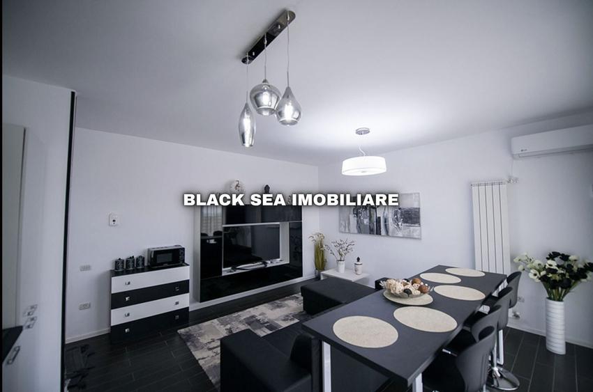 Apartament cu 2 camere semidecomandat, mobilat în Central