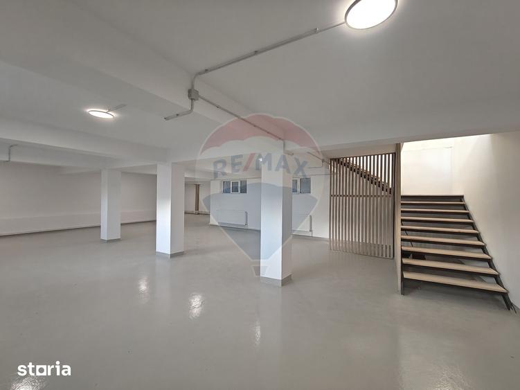 Spațiu comercial, de 535.37 mp, în Central