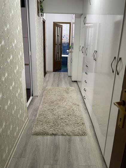 Apartament cu 2 camere decomandat în Exterior Vest