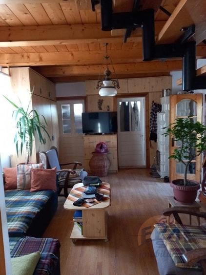 Casă individuală cu 3 camere cu Teren 4963 Mp în Săcădat