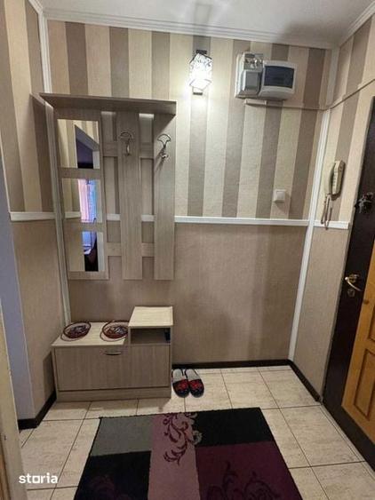Apartament cu 3 camere, mobilat în Gării