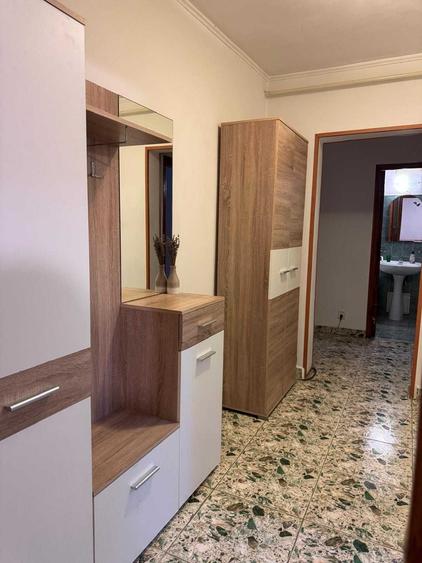 Apartament cu 2 camere decomandat în Gară