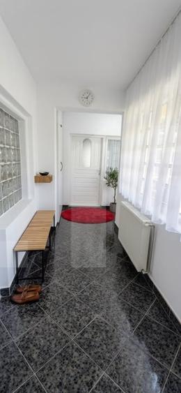 Casă individuală cu 3 camere cu Teren 1088 Mp în Exterior Vest
