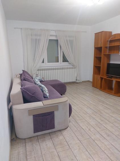Apartament cu 2 camere decomandat în Anda