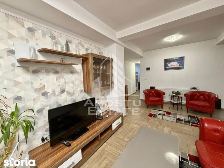 Apartament cu 3 camere, mobilat în Soarelui