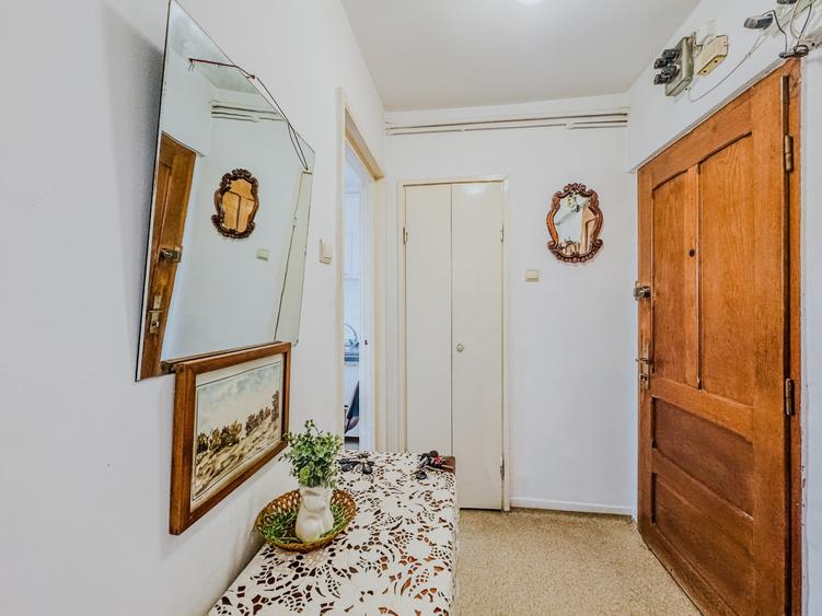 Apartament cu 2 camere semidecomandat, mobilat în Gheorgheni