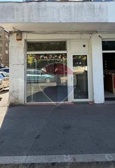 Spațiu comercial, de 23 mp, în Nufărul