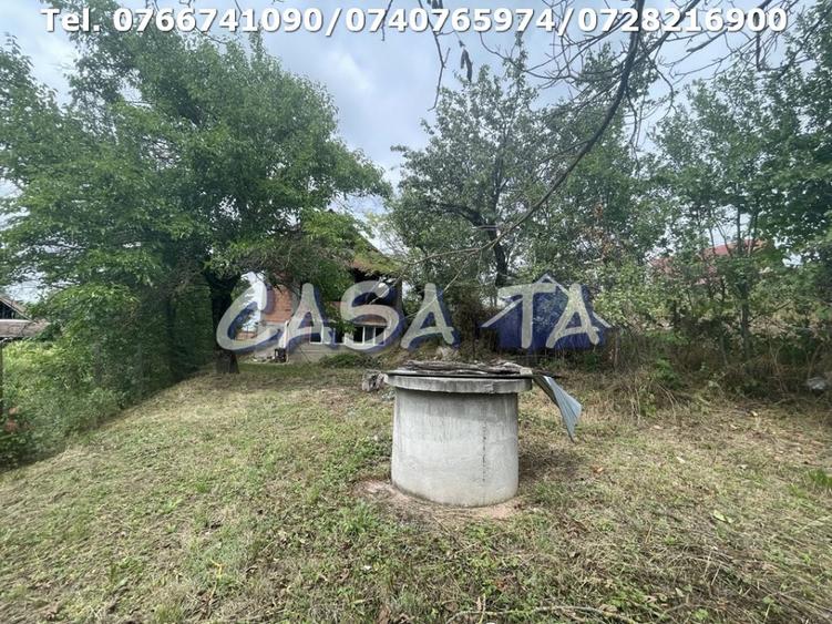Casă individuală cu 3 camere cu Canalizare în Central
