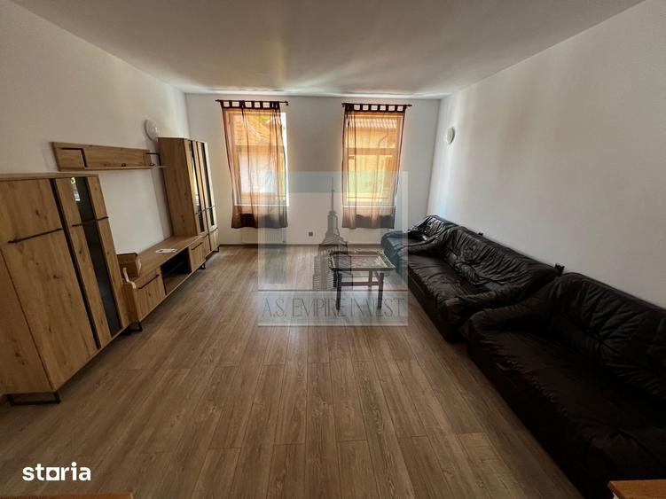 Casă cu 3 camere decomandat cu Teren 300 Mp în Centrul Civic