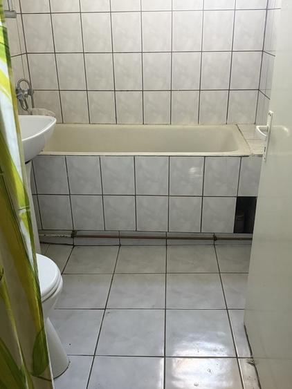 Vand apartament in Ineu cu 3 camere ,etajul 3/4 ,langa primarie - 6