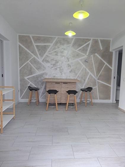 Apartament cu 2 camere decomandat în Găvana
