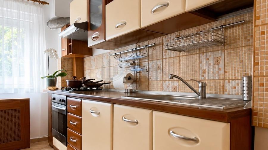 Apartament cu 2 camere decomandat, mobilat în Banu Manta