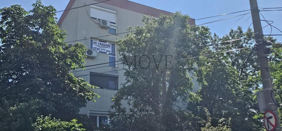 Apartament de 4 camere decomandate - Aleea Costinesti - 4
