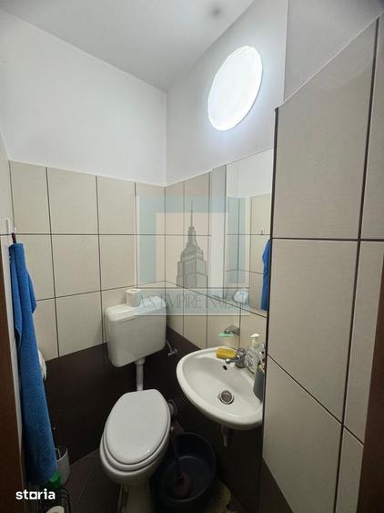 Apartament cu 3 camere în Centrul Civic