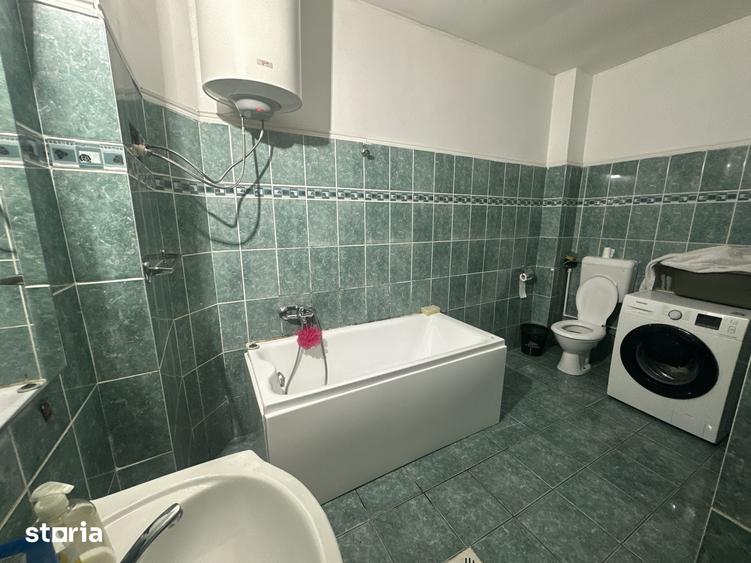 Apartament cu 7 camere în Centrul Civic