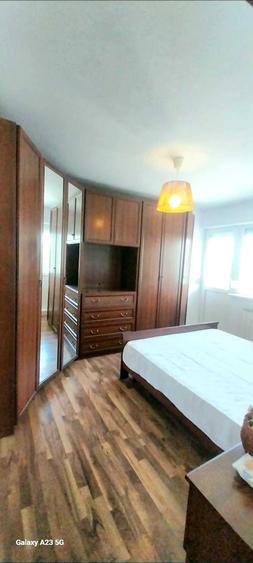 Apartament cu 3 camere decomandat în Ultracentral