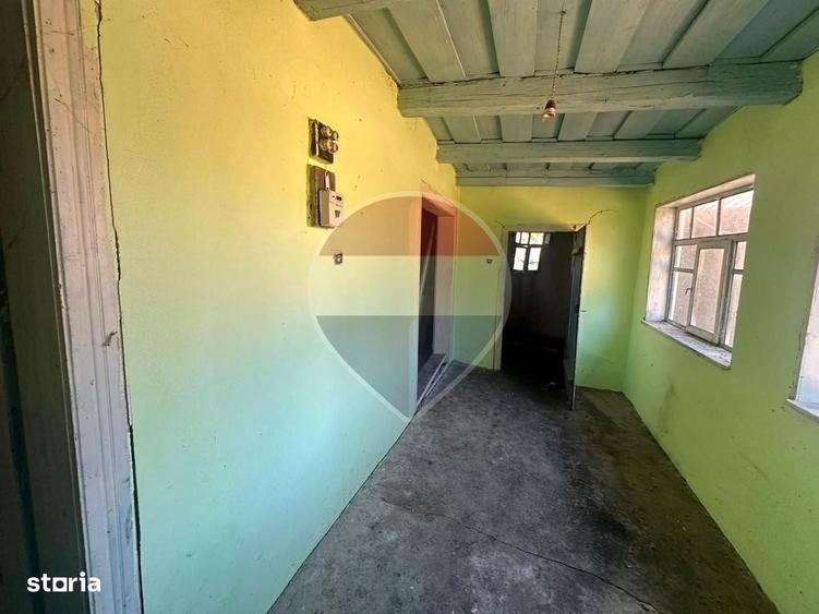 Casă cu 3 camere în Săldăbagiu Mic