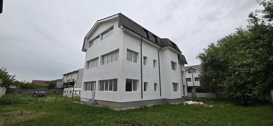 Casă cu 4 camere în Popești-Leordeni