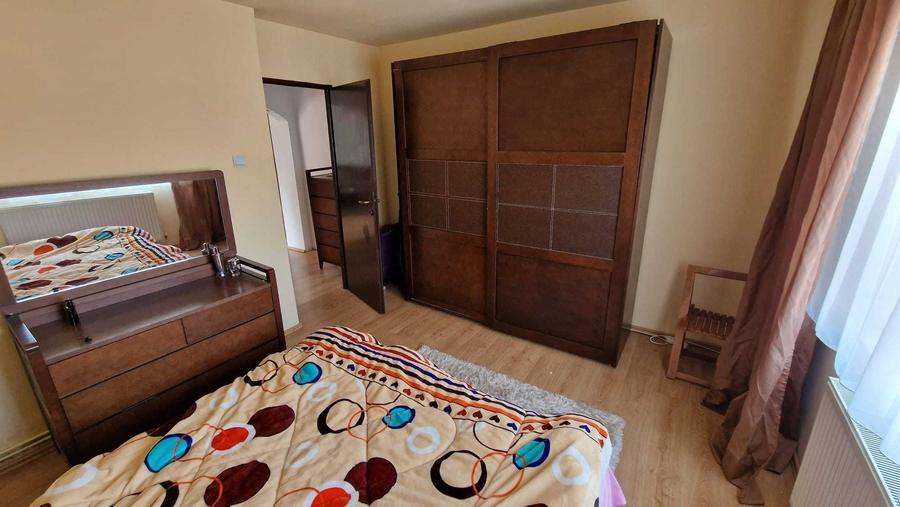 Apartament cu 2 camere decomandat în Astra
