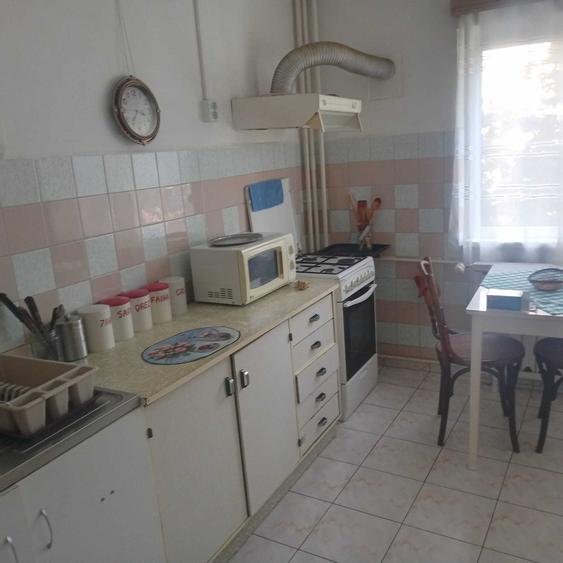 Apartament cu 2 camere decomandat în Brâncoveanu