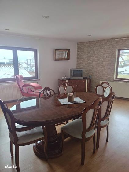 Apartament cu 3 camere în Călimănești