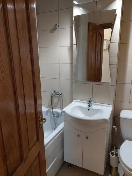 Apartament cu 2 camere decomandat, mobilat în Podul de Fier