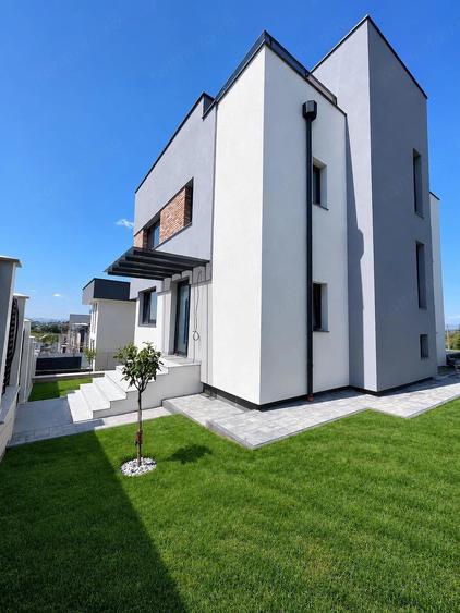 Vila premium Dezmir I 214 mp utili I 107 mp terase I panorama superba - 3