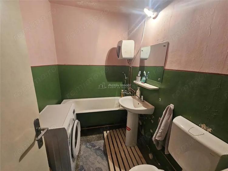 Apartament cu 2 camere semidecomandat în Micro I