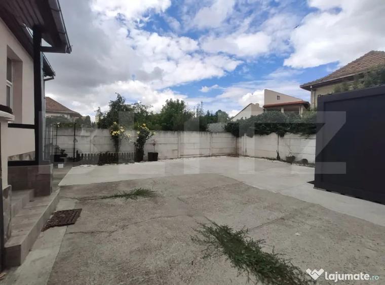 Spațiu comercial, de 98 mp, în Semicentral