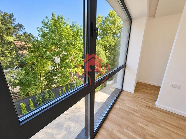 Apartament cu 3 camere semidecomandat în Iancu Nicolae