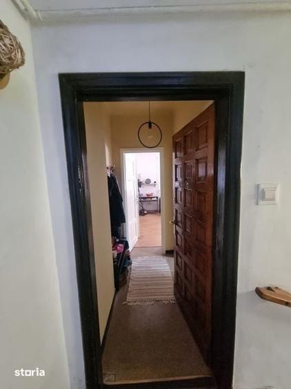 Apartament cu 3 camere în Băneasa