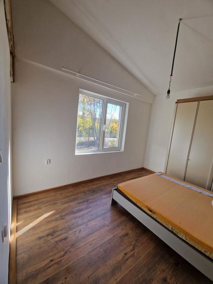 Casă cu 2 camere în Păru