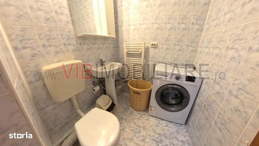 Apartament cu 3 camere decomandat în Vitan