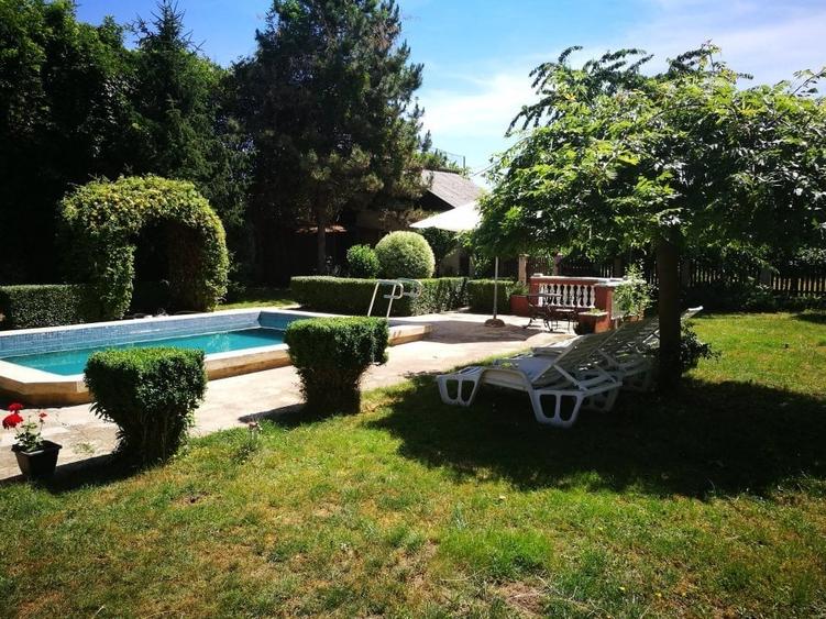 Casă cu 5 camere cu Teren 1300 Mp în Snagov