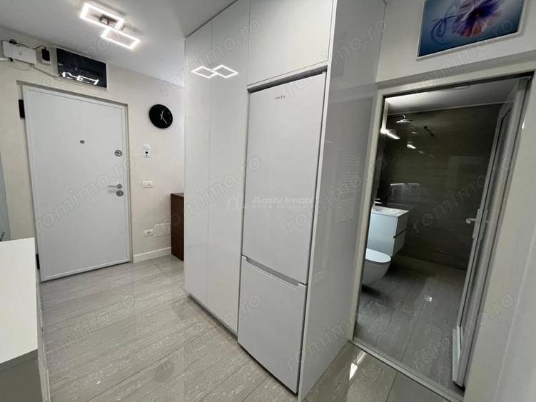 Garsonieră decomandată în Central