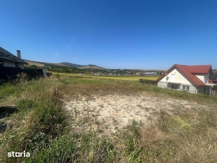 Teren de 450 mp, în Gârcina