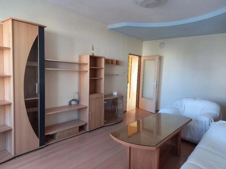 Apartament cu 2 camere de inchiriat in zona Pia?a Re?i?a - 5