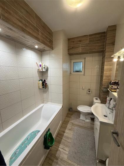 Apartament cu 2 camere semidecomandat în Exterior Vest