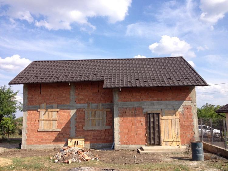 Casă individuală cu 4 camere cu Teren 500 Mp în Breazu