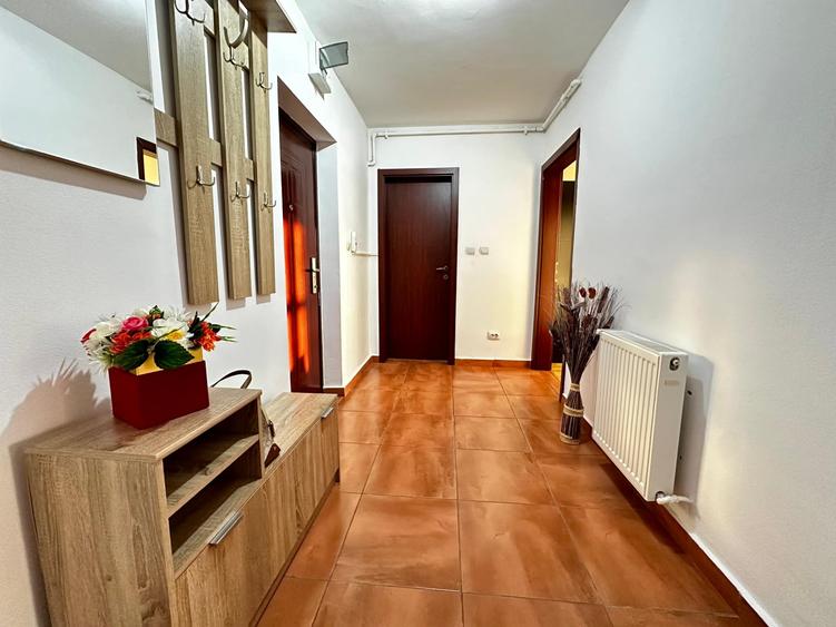 Apartament cu 2 camere decomandat, mobilat în Baciu